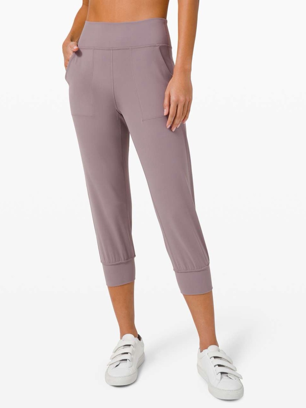 lululemon athletica Lululemon Align Jogger Crop *23"
Lunar Rock